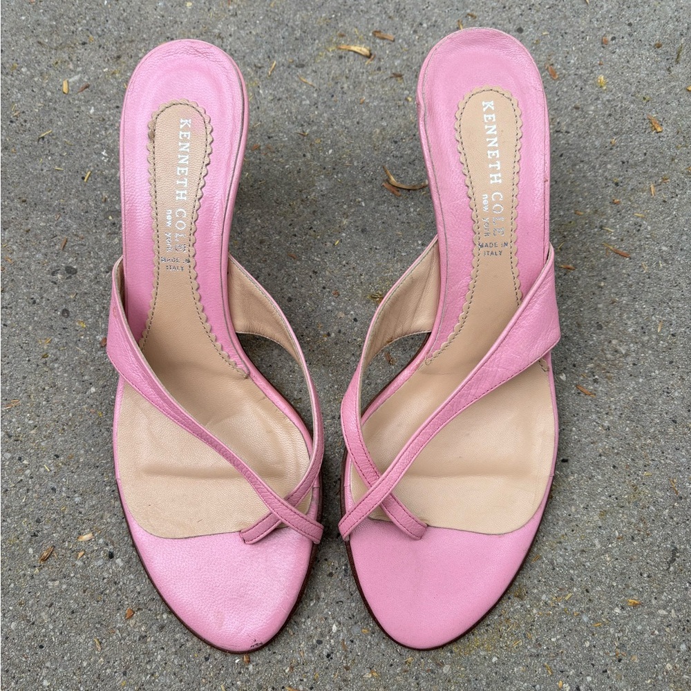 Kenneth Cole Pink Heels Elegant Strappy Design
